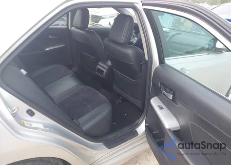 2013 Toyota Camry Se z USA, uszkodzony, nr VIN 4T1BF1FK0DU650897